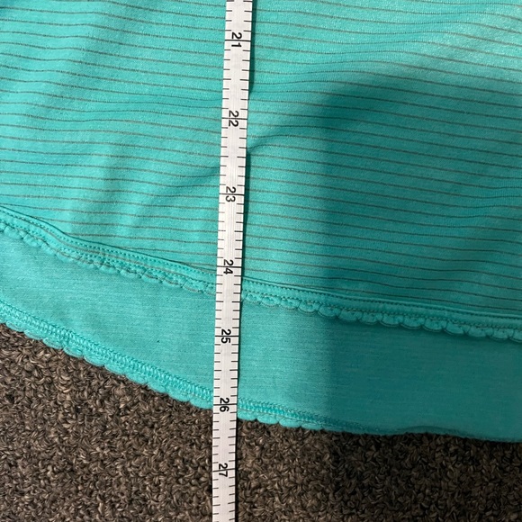 Lululemon 105 F Singlet *Silver - Picture 10 of 13